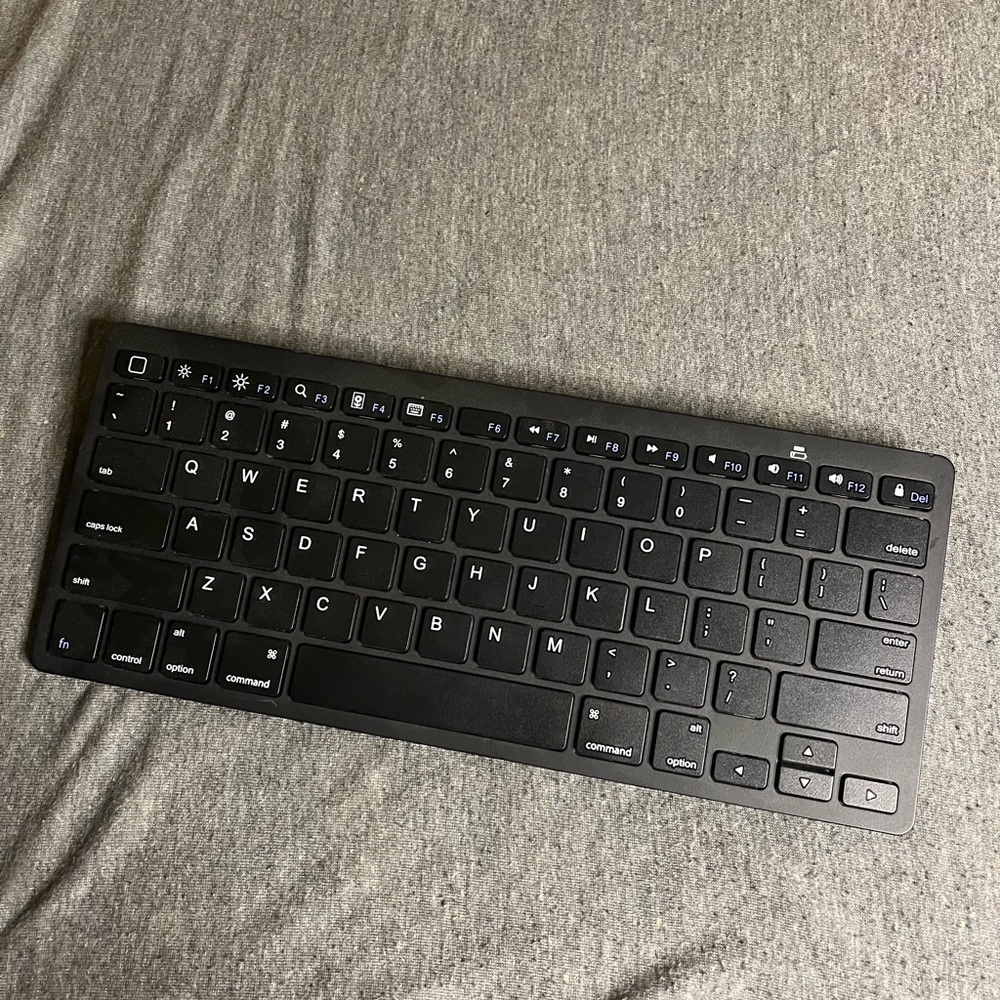 Wireless keyboard